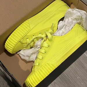 Pf Flyers